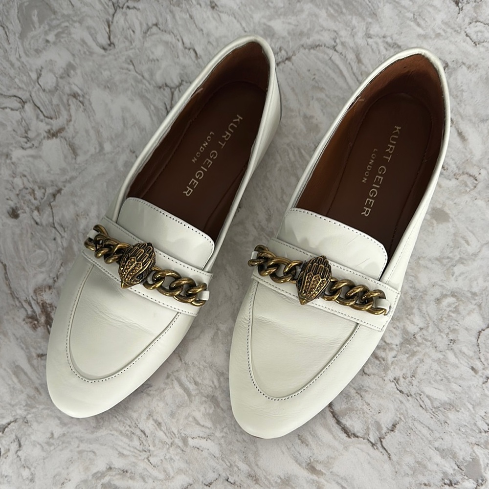 Kurt Geiger White Flats with Gold Chain Detail